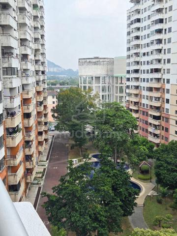 Vista Millennium Condominiums 1