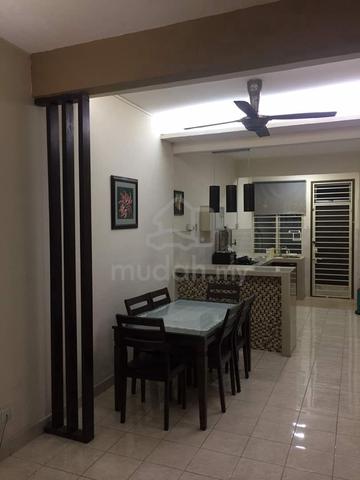 2-STOREY Bukit Tinggi 3@Bandar Parkland - Kitchen Cabinet with Aircond 1
