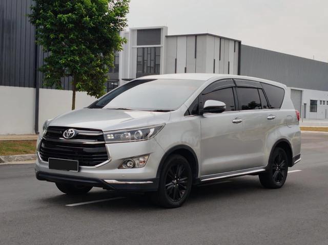 -2017 Toyota INNOVA 2.0 X (A) Mpv 6 Seat Full Loan - 1