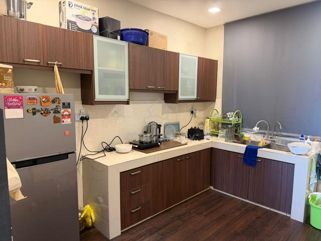 Pearl Avenue 1