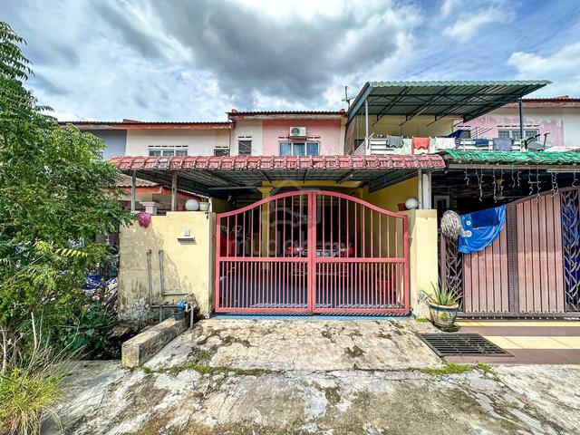 2 Storey Terrace Bandar Rinching Seksyen 4, Semenyih 1