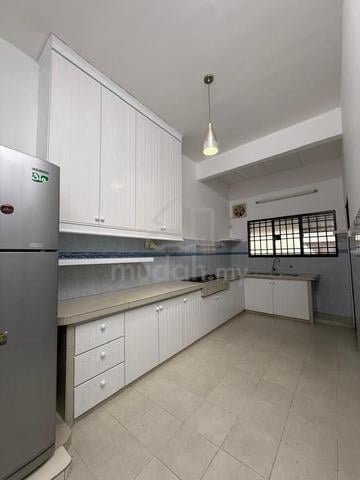 Well Keep |Fully Furnished |Renovated Double Storey Lorong Sungai Batu 1