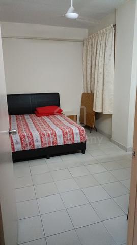 Room for rental at bagan jermal 1