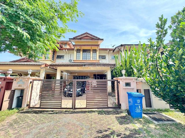 RENOVATED DOUBLE STOReY SUPERLINK , JLN RABUNG, BUKIT JELUTONG 1