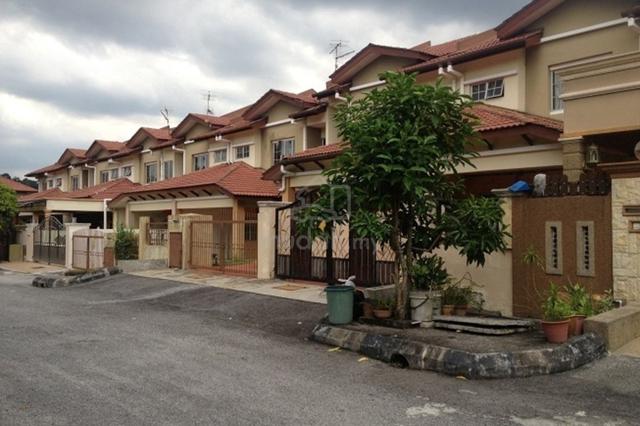 ( 22 x 75 | Facing Open) Bandar tun hussein onn | 2 Storey | Freehold 1