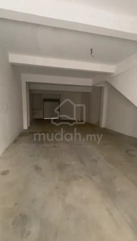 Ground Floor Shop Taman Pulau Melaka Storage Warehouse 1