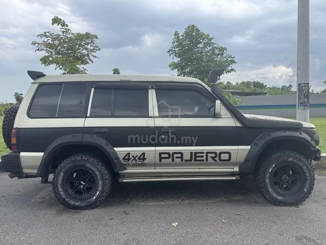 1997 Mitsubishi PAJERO 2.5 L049 (M) - 3