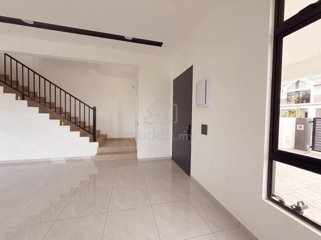 Gated Guard Ready Unit Auto Gate Full Loan 2 Storey Krubong Studium 1
