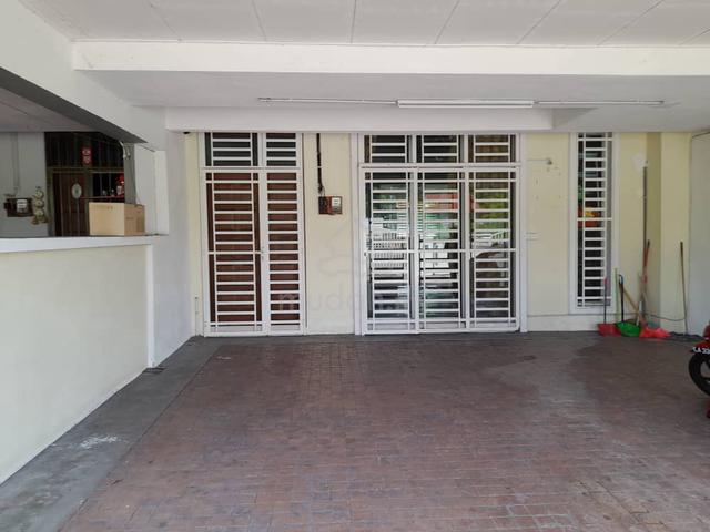 2 Storey Terrace House Bare Unit Can Rent For Workers batu Maung 1