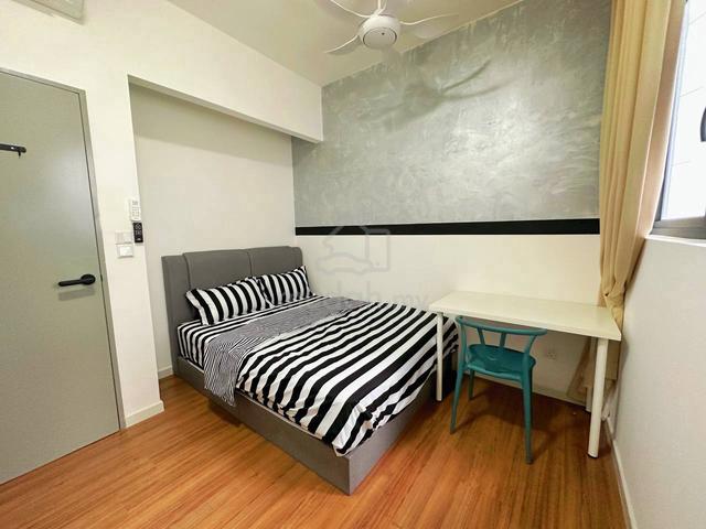 Medium Room for rent at M Vertica KL @ Cheras 1