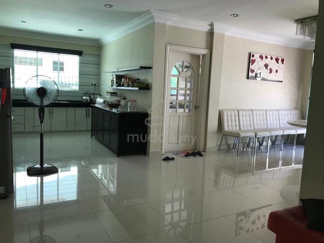 Double Storey Bungalow House 1
