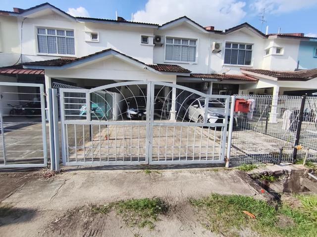 FOR SALE Taman Megah Ria Kempas Double Storey Full Loan 1