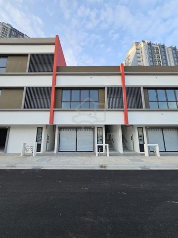 Brand New 3sty End Lot Shop For Rent @ Laman Idaman, Bukit Jelutong 1