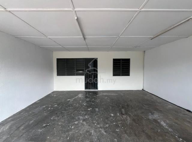 Batu 4  -  Rumah Murah 1 Tingkat 1