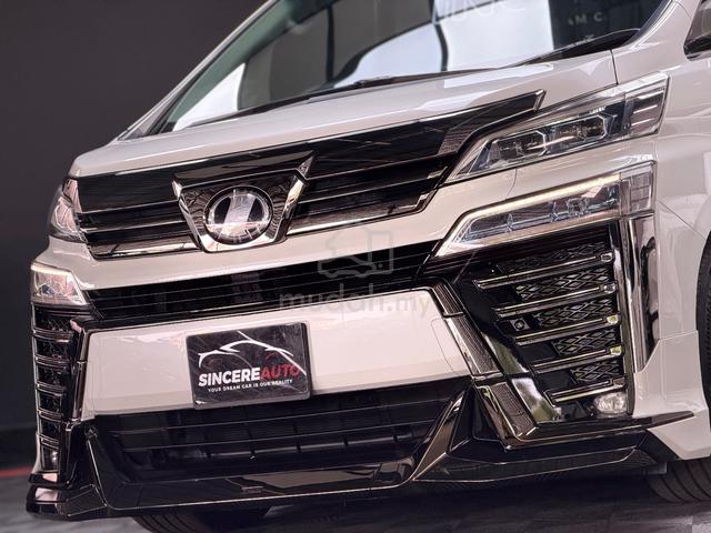 TOYOTA VELLFIRE 2.5 ZG PiLOT S.ROOF BSM P.BOOT R.C - 5