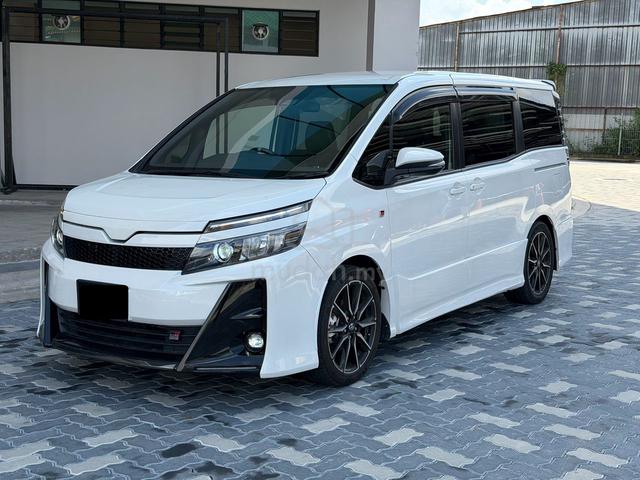 2018 Toyota VOXY 2.0 ZS GR KIRAMEKI (A) - 3
