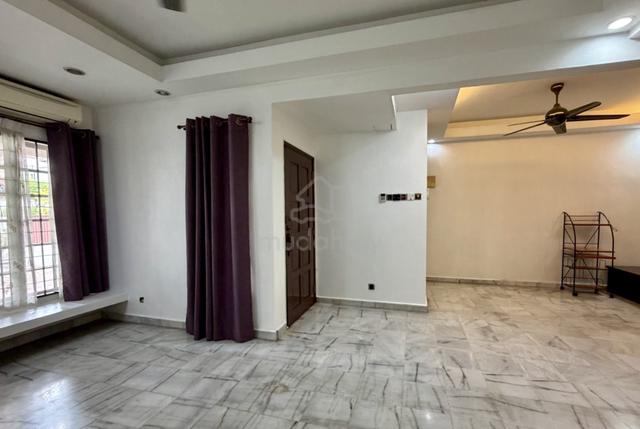 Double storey linked house for @ SD 10, Bandar Sri Damansara 1