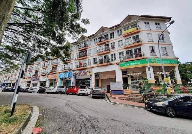 Park Avenue (Tampoi Indah) 1
