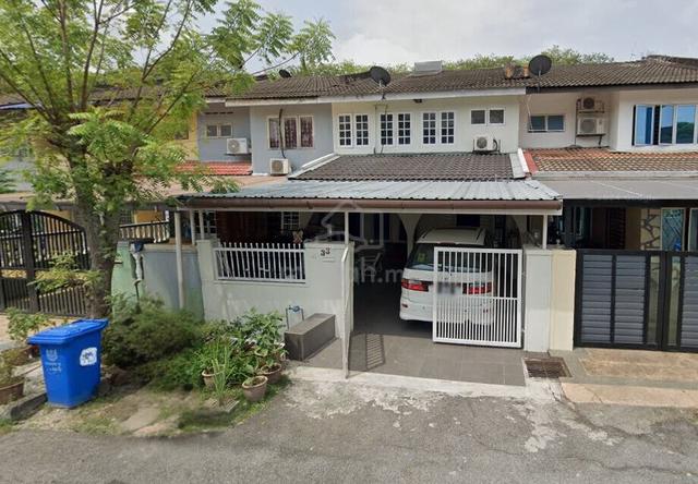 DISKAUN-2 Storey Seksyen 25 Shah Alam Renovated 1