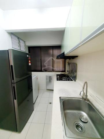 Puncak Erskine 1