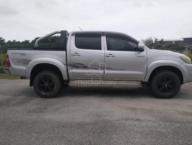 2014 Toyota HILUX 2.5 G VNT (A) - 3