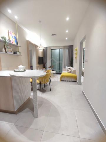 Maxim D'Parc Residence 1