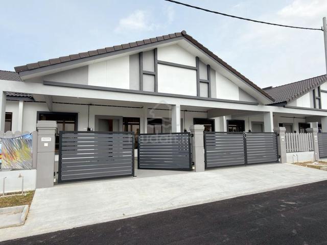 Auto Gate Installed Full Loan Freehold Gated Guard Single Storey Jasin 1