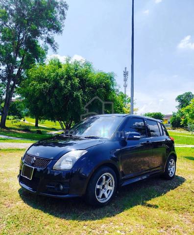 2012 Suzuki SWIFT 1.5 GLX FACELIFT (A) - 4