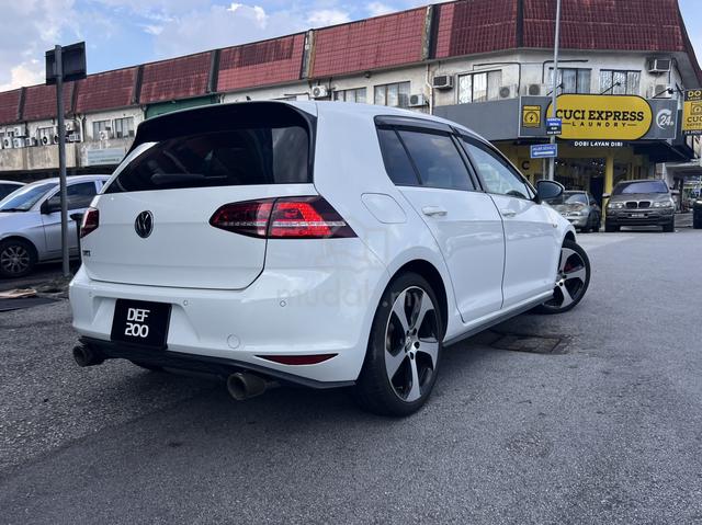 2022 Volkswagen GOLF 2.0 R (A) - 2