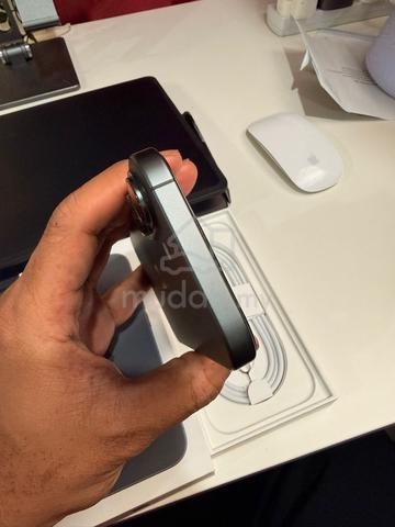 iPhone 17 256GB Black - Like New (Warranty Apple) - photo 6 of 6