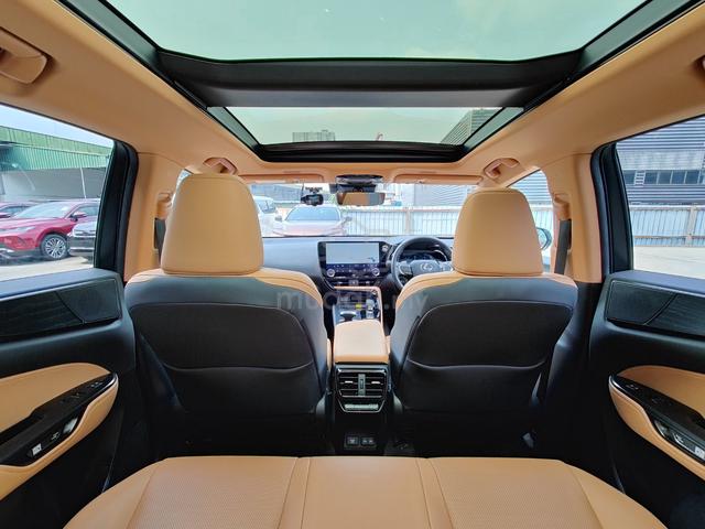 FULL SPEC 2023 Lexus NX250 2.5 LUXURY OFFER UNIT - 5