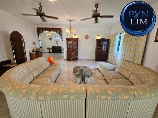 Jalan Kebun Bunga 2 Storey Bungalow Waterfall Pulau Tikus Jesselton 1