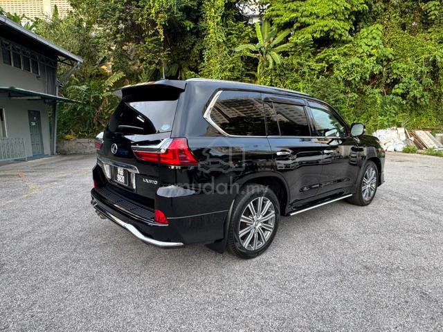 Lexus LX570 5.7 (A) Mark Levinson 2016/2018 - 5