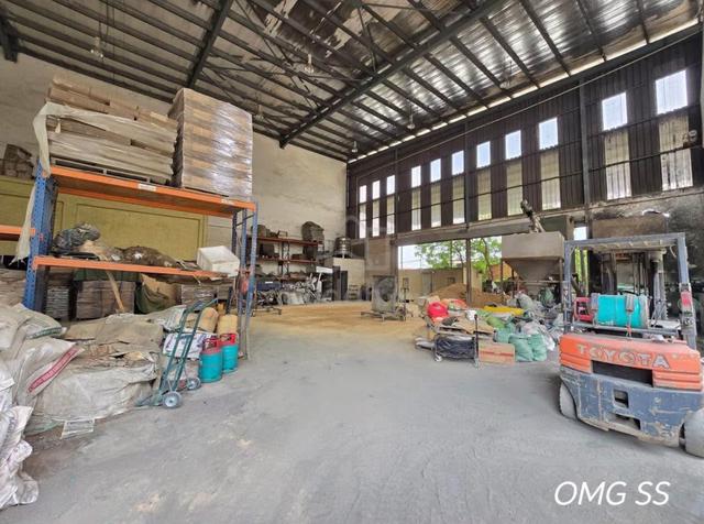 Semi-D Factory Warehouse w Lift🛗Bukit Kemuning Shah Alam【19300sf】Sale 1