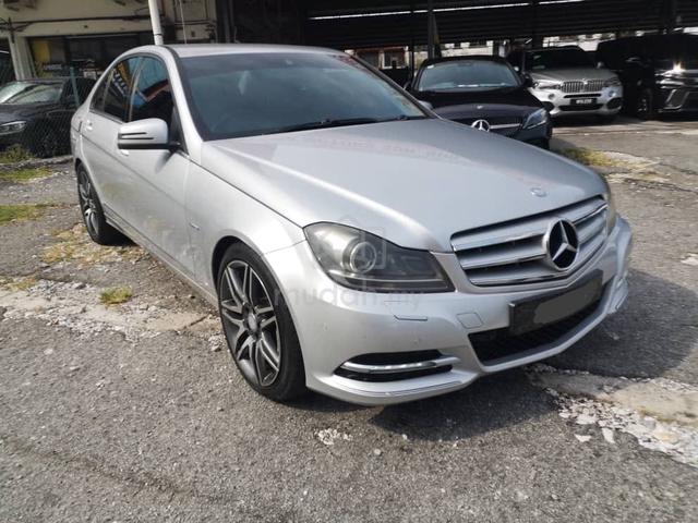 2012 Mercedes-Benz C-Class C250 CGI 1.8 Facelift - 1