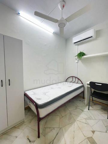 Single Room,De Tropicana,Kuchai Lama [MALE UNIT, NEAR MRT, NSK, TRX] 1