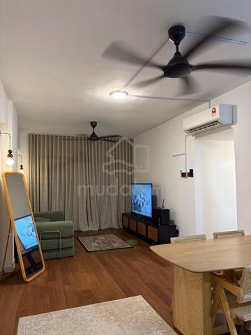 Fully Furnished Selangor Ampang Master Bedroom For Rent 1