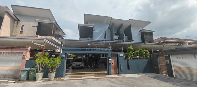STUTONG BARU 2.5 STOREY SEMI DETACHED FOR SALE At WOODLAND KUCHING 1