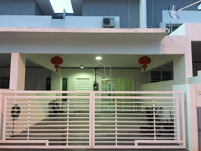 Hijayu 3 Sendayan Double Storey House for rent 1