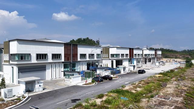 Bandar Bukit Beruntung New semi detached factory for sale 1