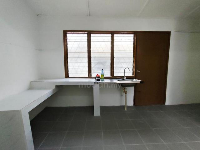 For Rent : SS19 1