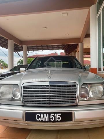 1995 Mercedes Benz 220E 2.2 (A) - 2