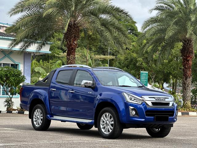 (Dmax Premium) 2019 Isuzu D-MAX 1.9 4x4 (A) - 2
