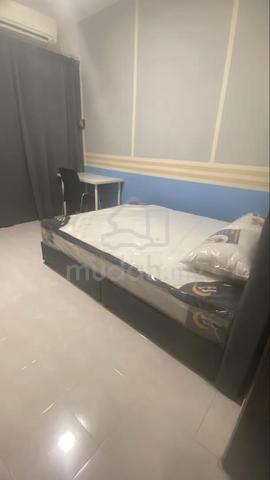 Pandan Indah , walking distance to LRT. Fully furnish. (ROOM ONLY) 1