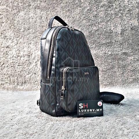 Carousel Image