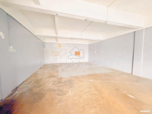 Teluk Pulai Klang GF Shop Facing Mainroad 22x75 For Rent 1
