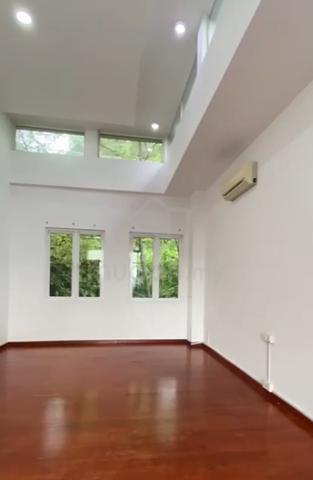 4.5 Storey Super Link & Private Lift Happy Garden Jalan Enak, for Rent 1