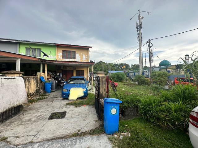 2 storey Kg Melayu Subang Shah Alam untuk dijual 1