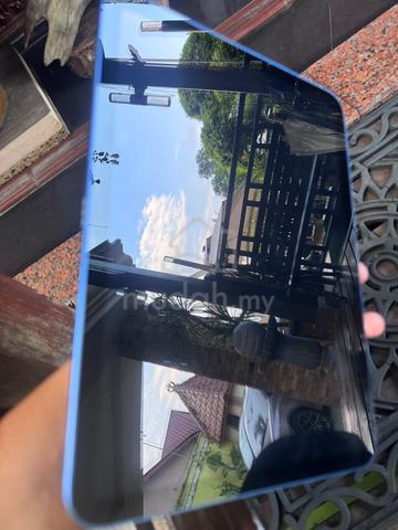 Ipad (A16) - photo 2 of 4
