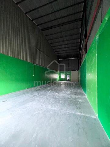 Warehouse FOR RENT 📍 Bangi 1